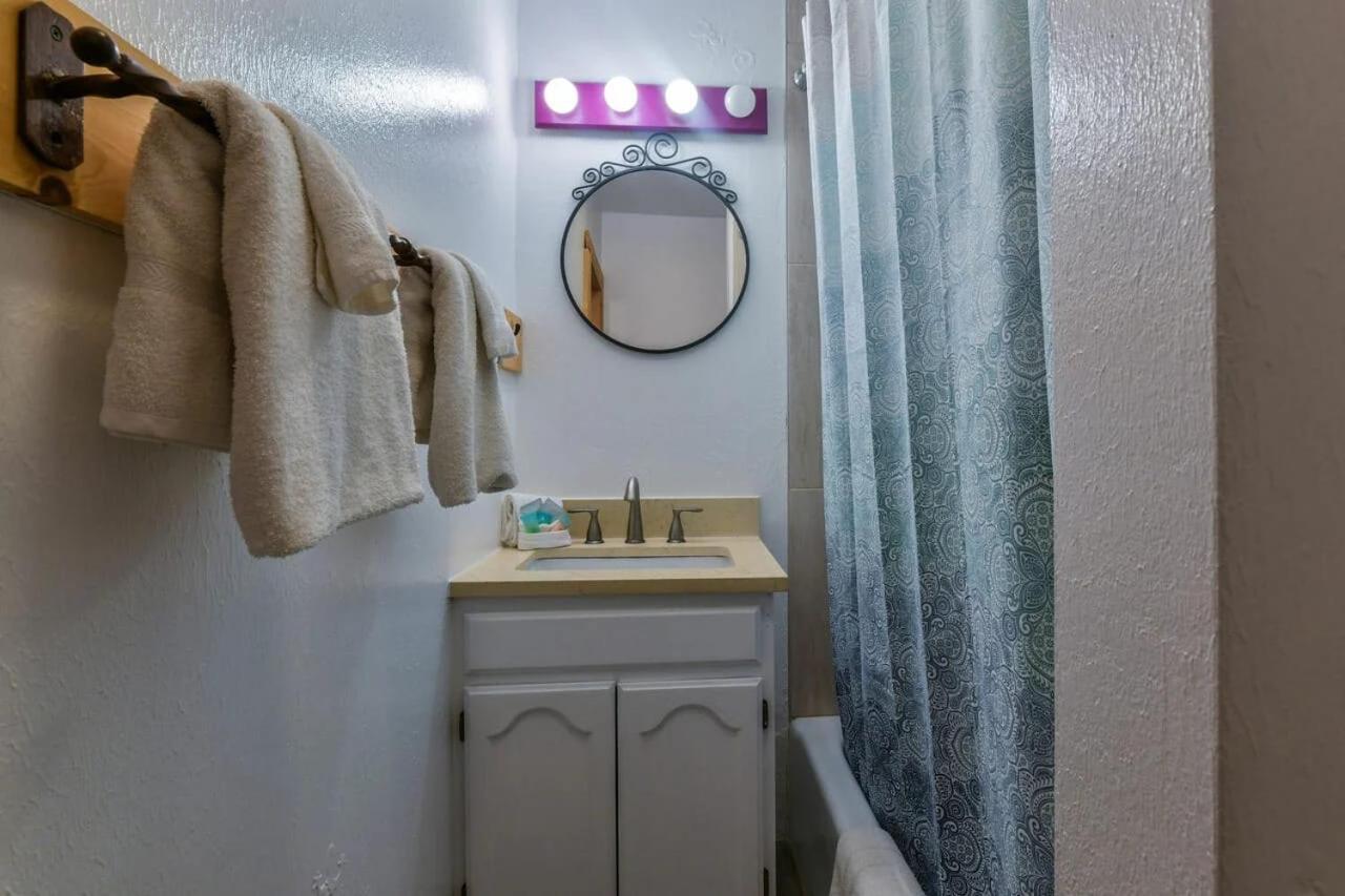 Charming 2 Bedroom Near Downtown - Rose Tree 1 Moab Kültér fotó