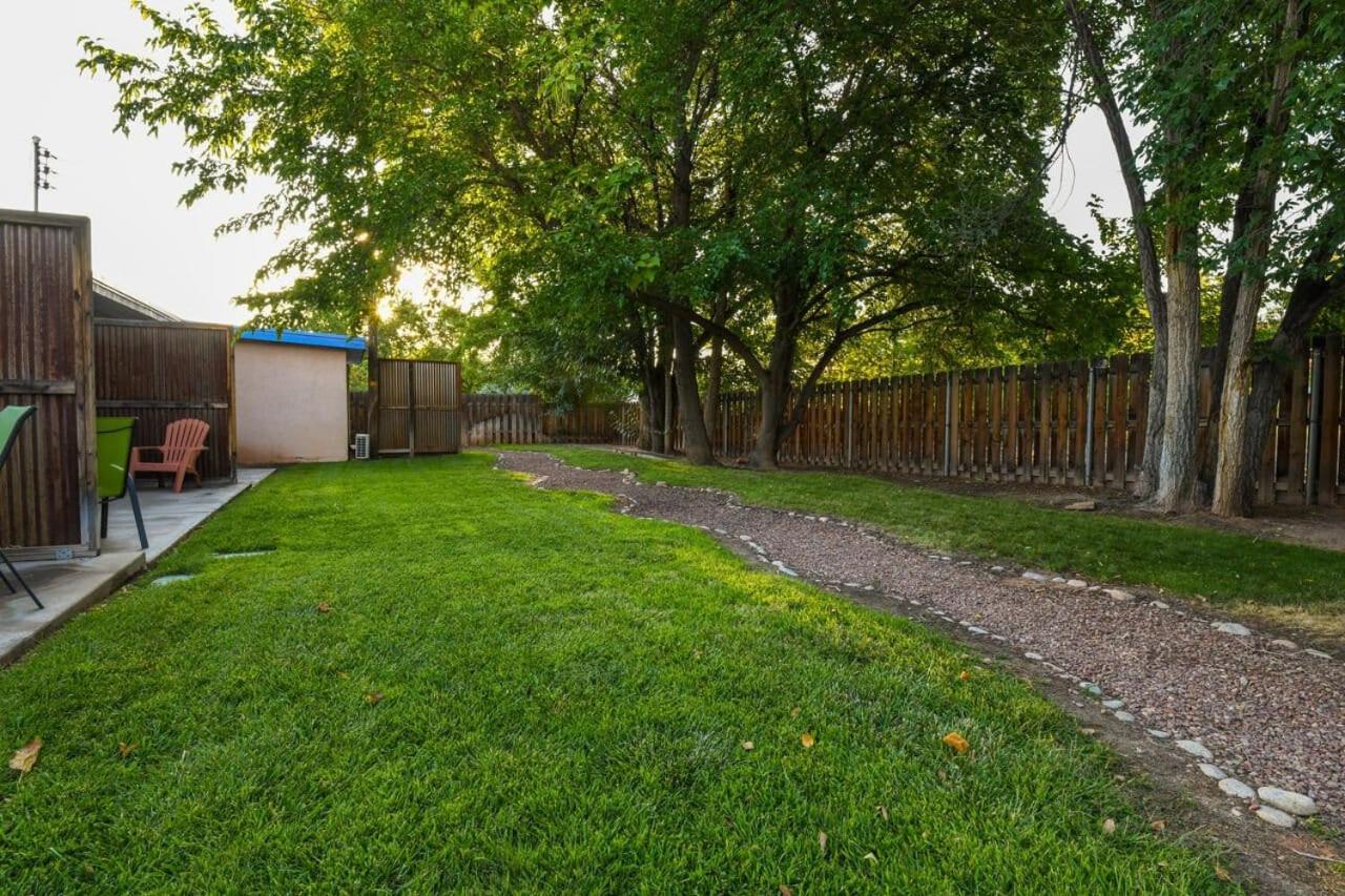 Charming 2 Bedroom Near Downtown - Rose Tree 1 Moab Kültér fotó