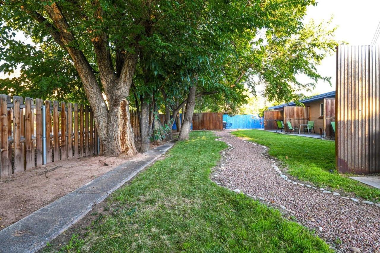 Charming 2 Bedroom Near Downtown - Rose Tree 1 Moab Kültér fotó