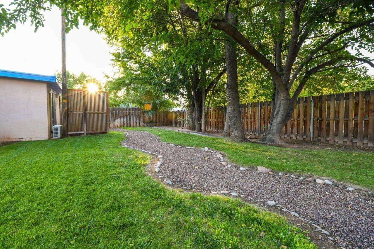 Charming 2 Bedroom Near Downtown - Rose Tree 1 Moab Kültér fotó